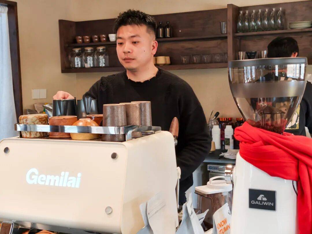 野90后返乡青年的咖啡创业记开元棋牌网站让咖啡香漫进田(图8) 野90后返乡青年的咖啡创业记开元棋牌网站让咖啡香漫进田(图8)